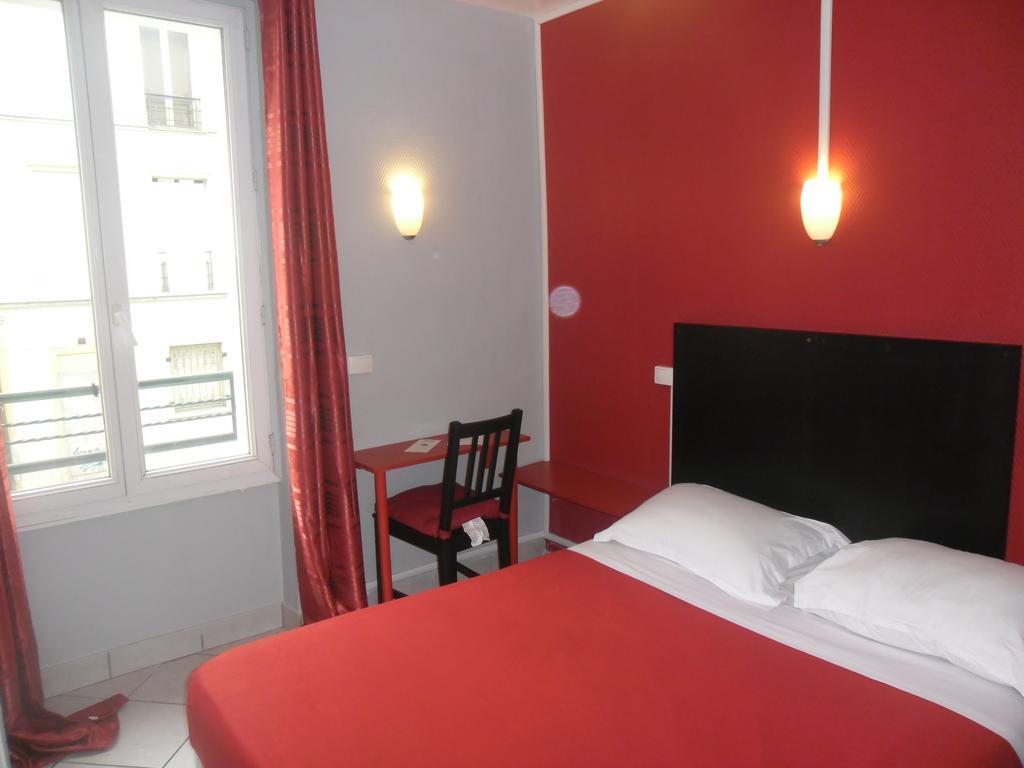 Hipotel Paris Montmartre Gare Du Nord Стая снимка