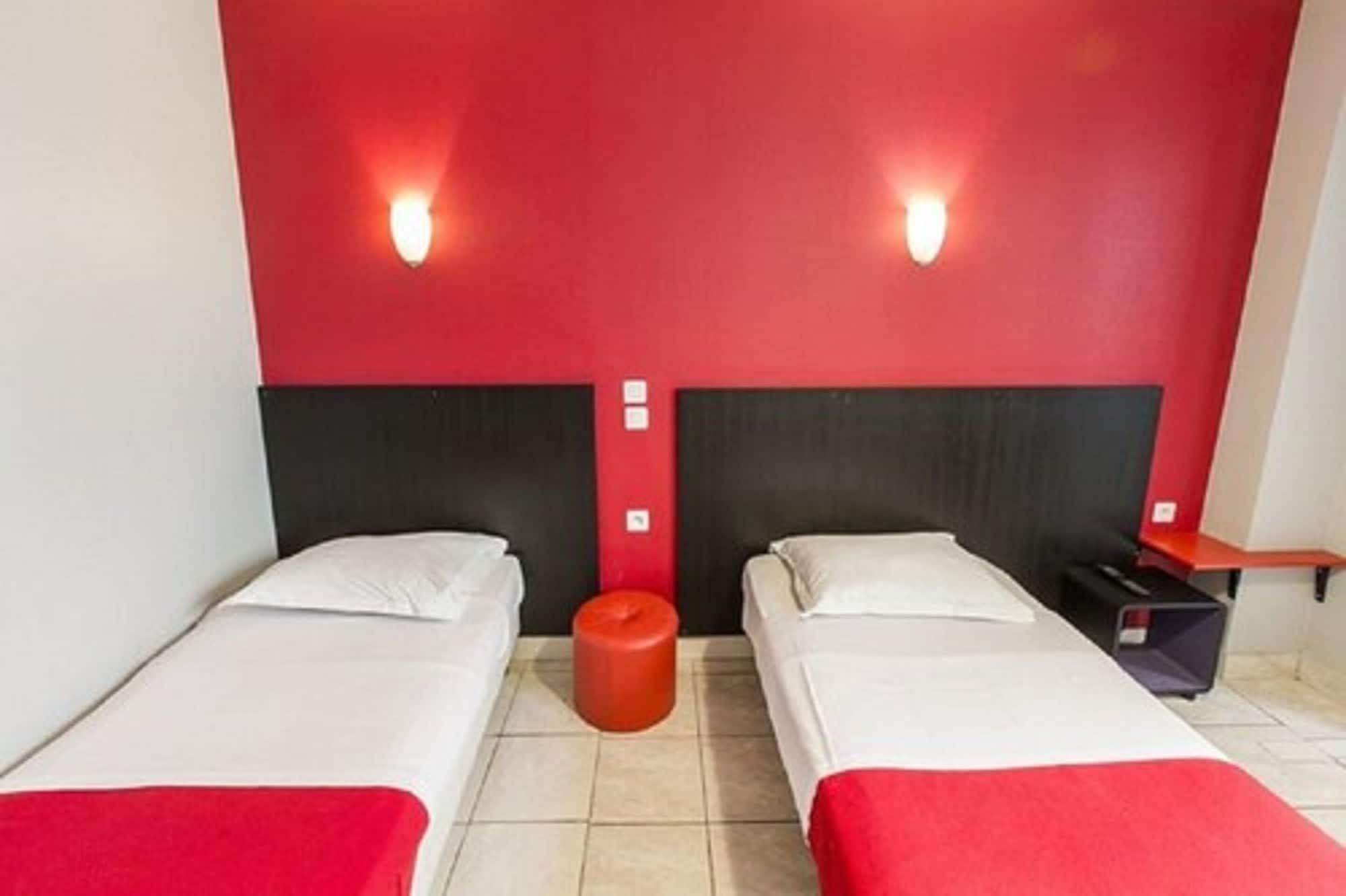 Hipotel Paris Montmartre Gare Du Nord Екстериор снимка