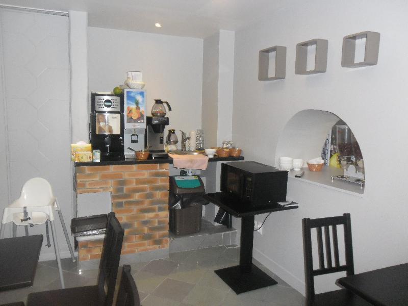 Hipotel Paris Montmartre Gare Du Nord Екстериор снимка