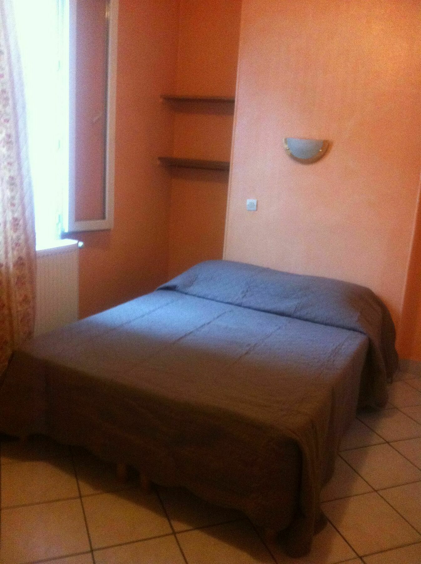 Hipotel Paris Montmartre Gare Du Nord Екстериор снимка